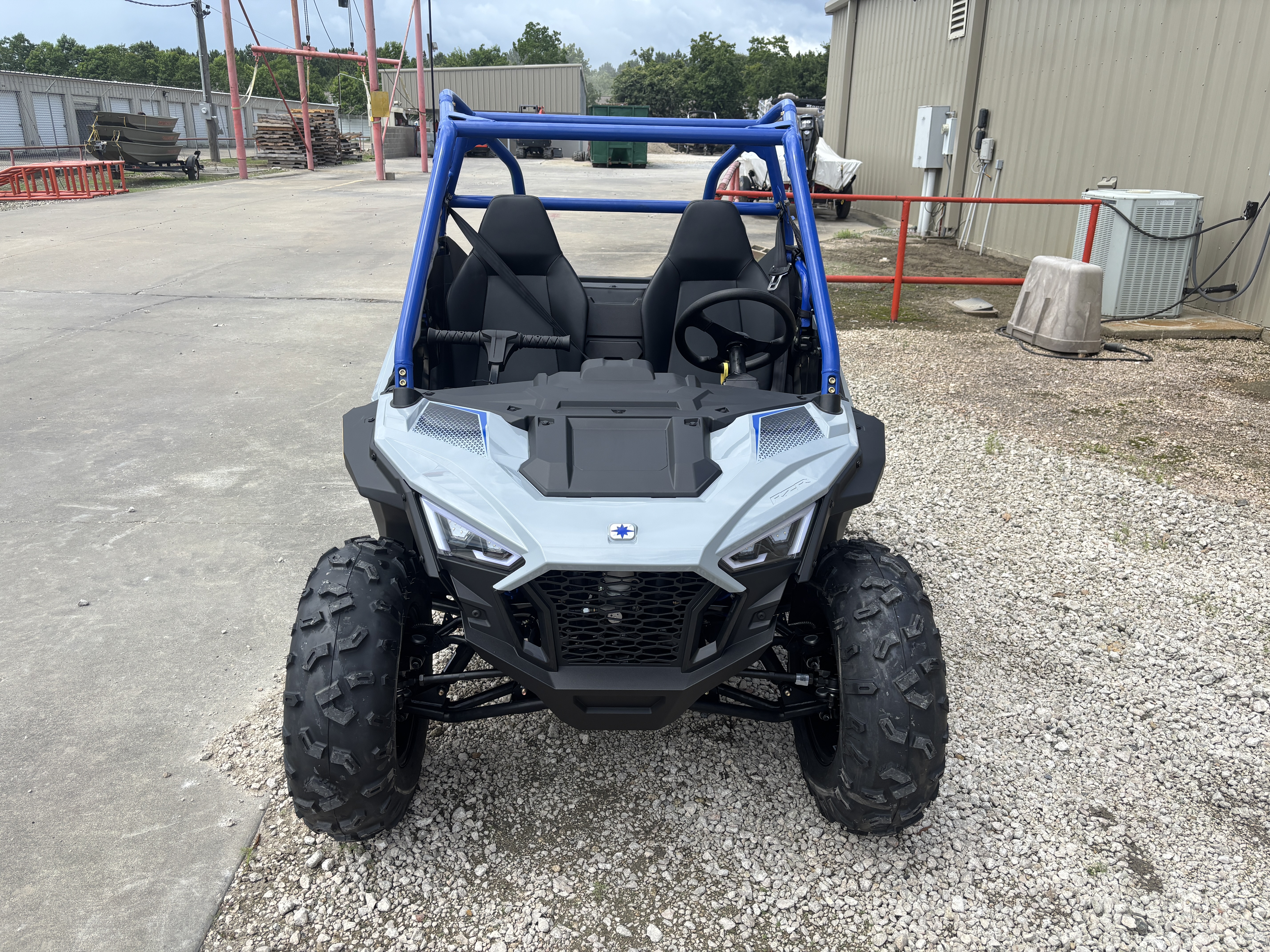 2026 POLARIS RZR 200 EFI Storm Gray RTV