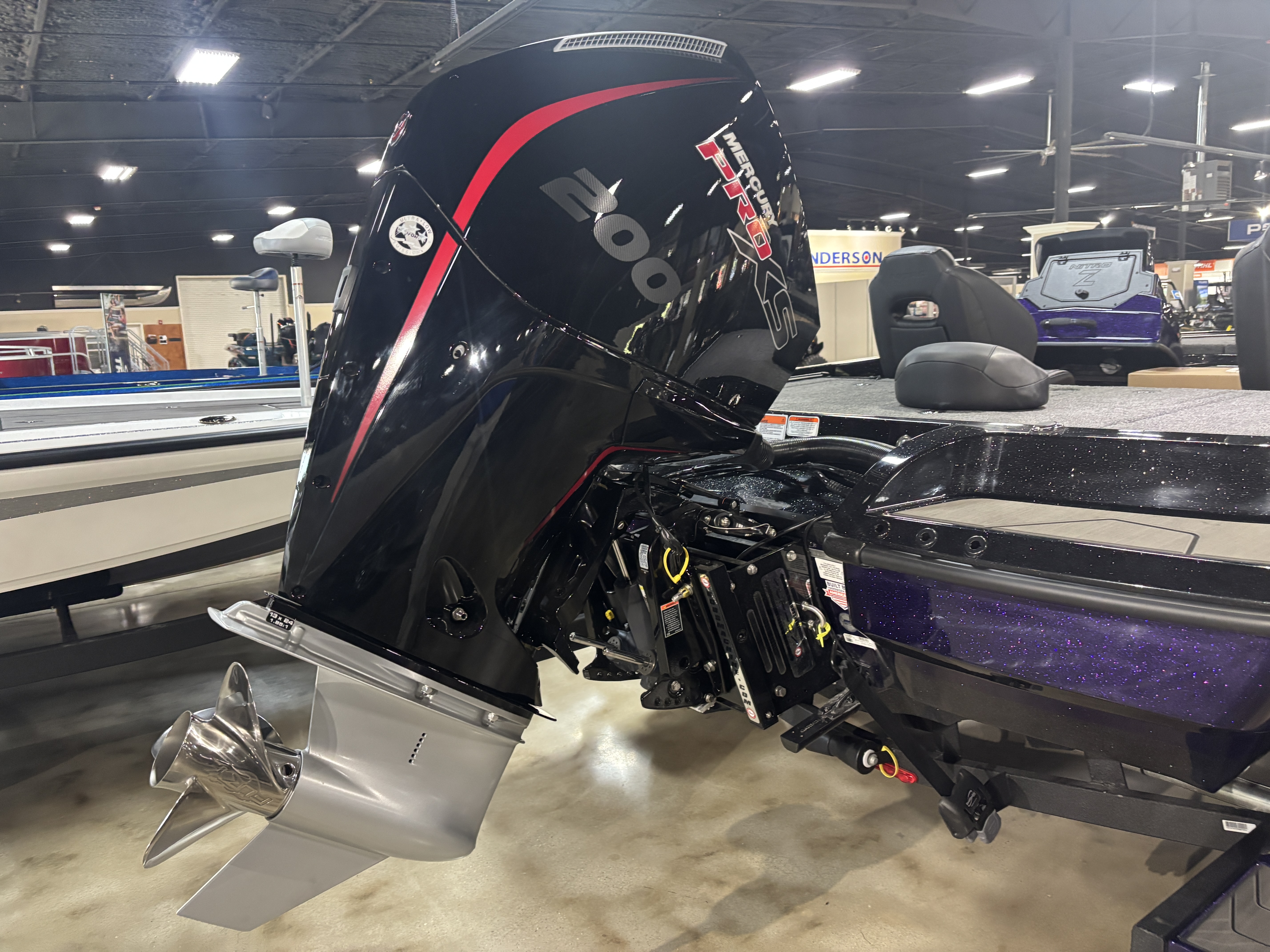 2027 Nitro NZ19XLG1 BASS BOAT