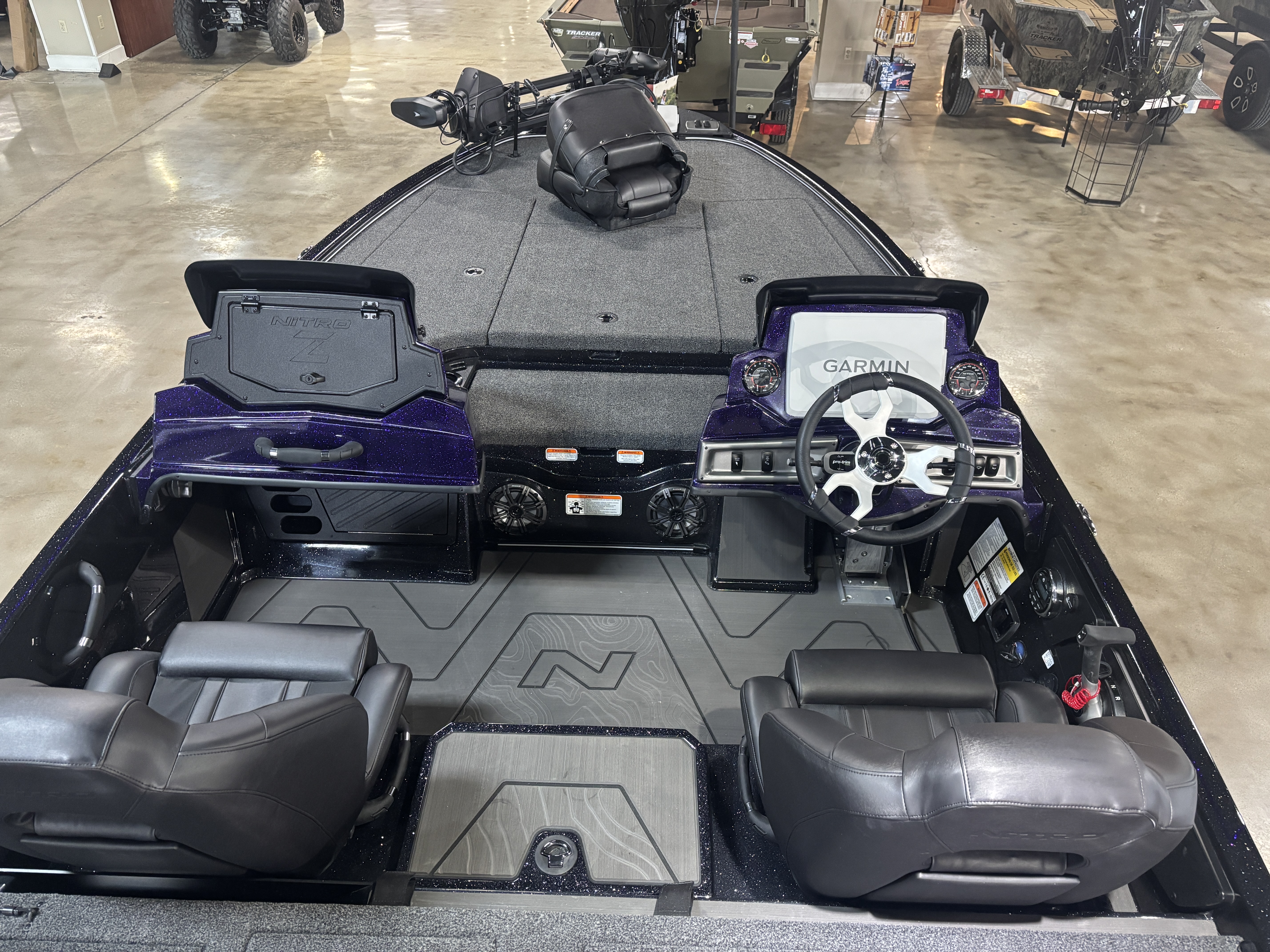 2027 Nitro NZ19XLG1 BASS BOAT
