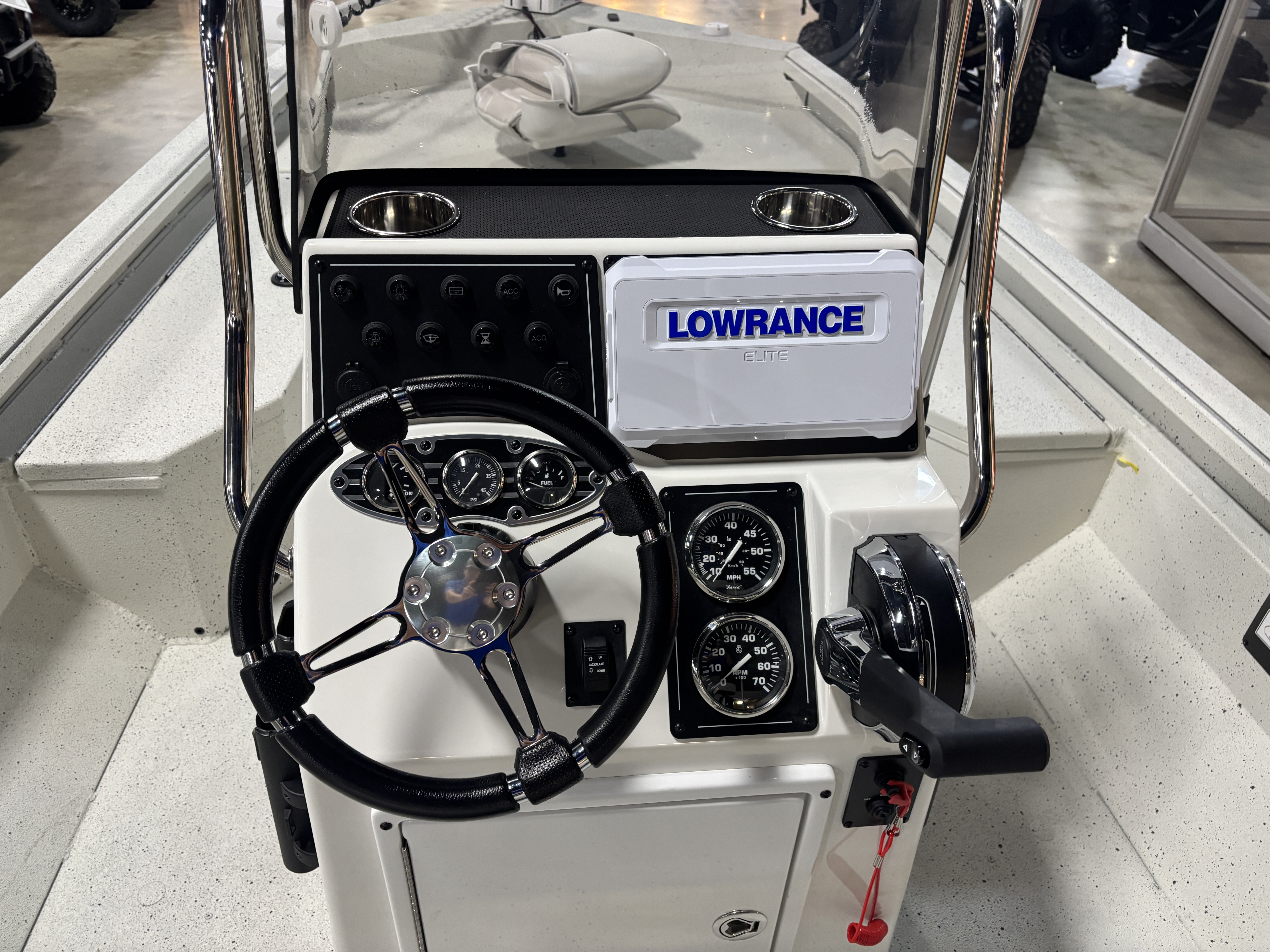 2027 Ranger RB190Y BAY BOAT