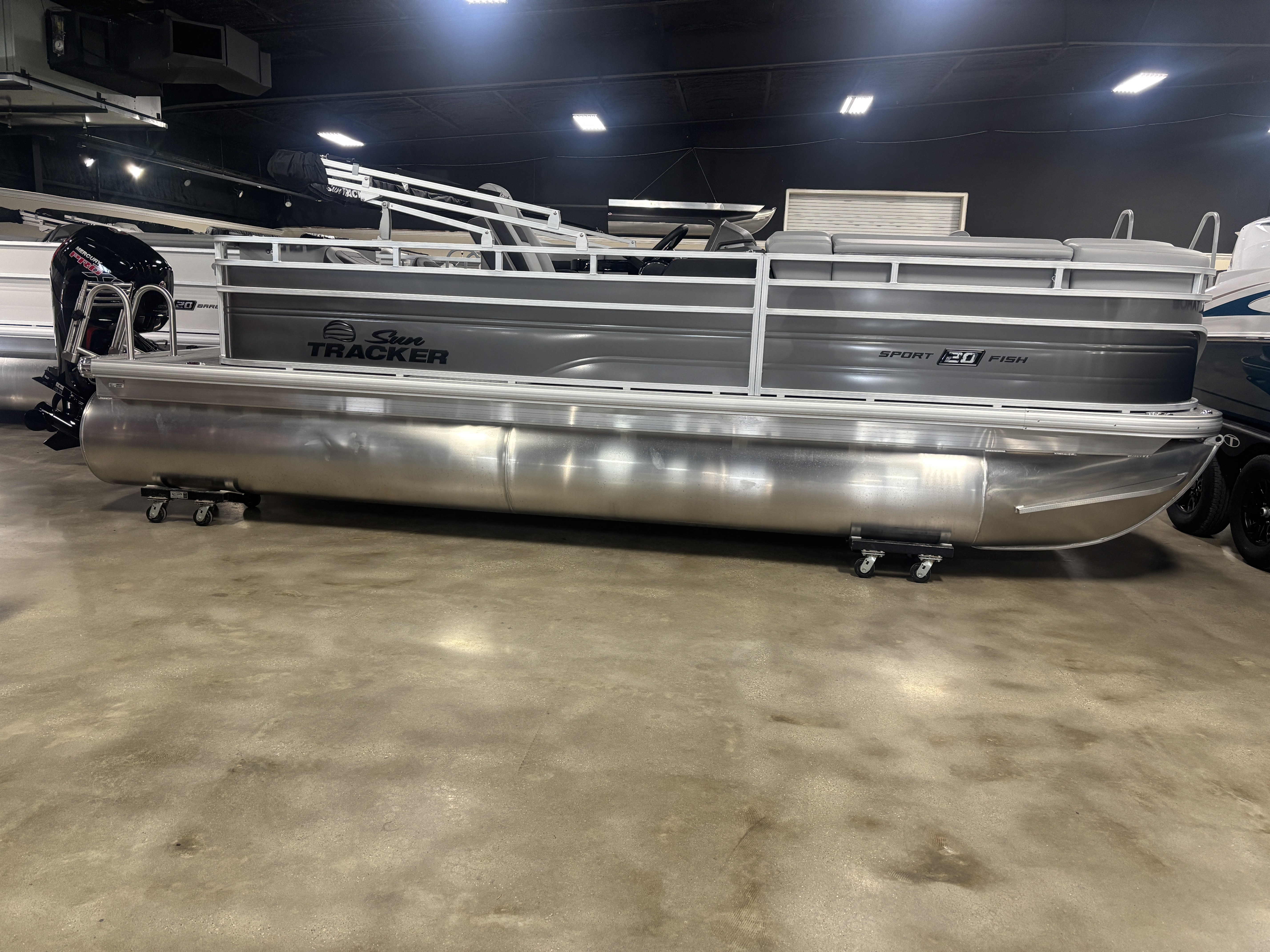 2027 Sun Tracker SF20 PONTOON BOAT