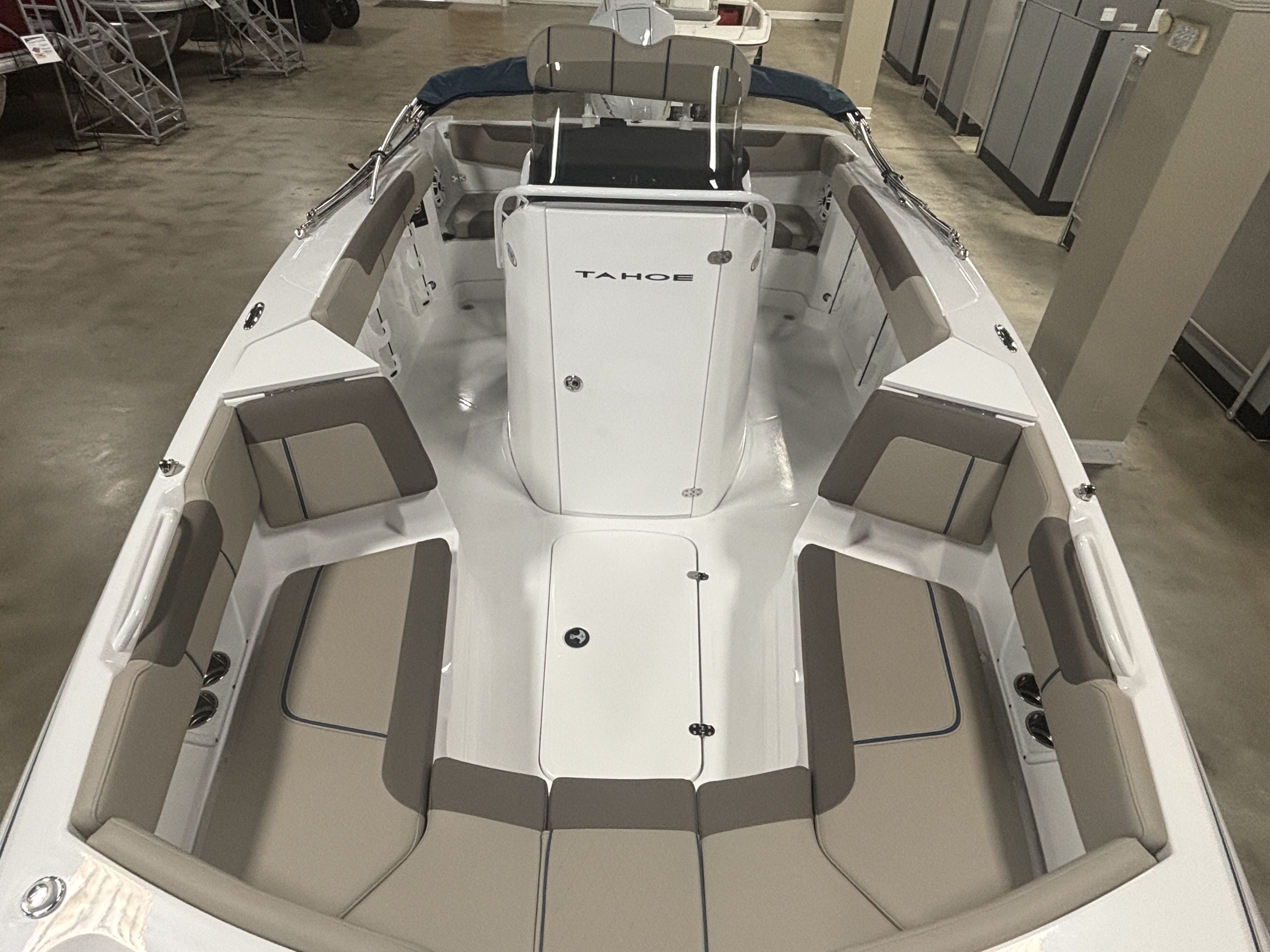 2027 Tahoe TAH2150CC SKI BOAT