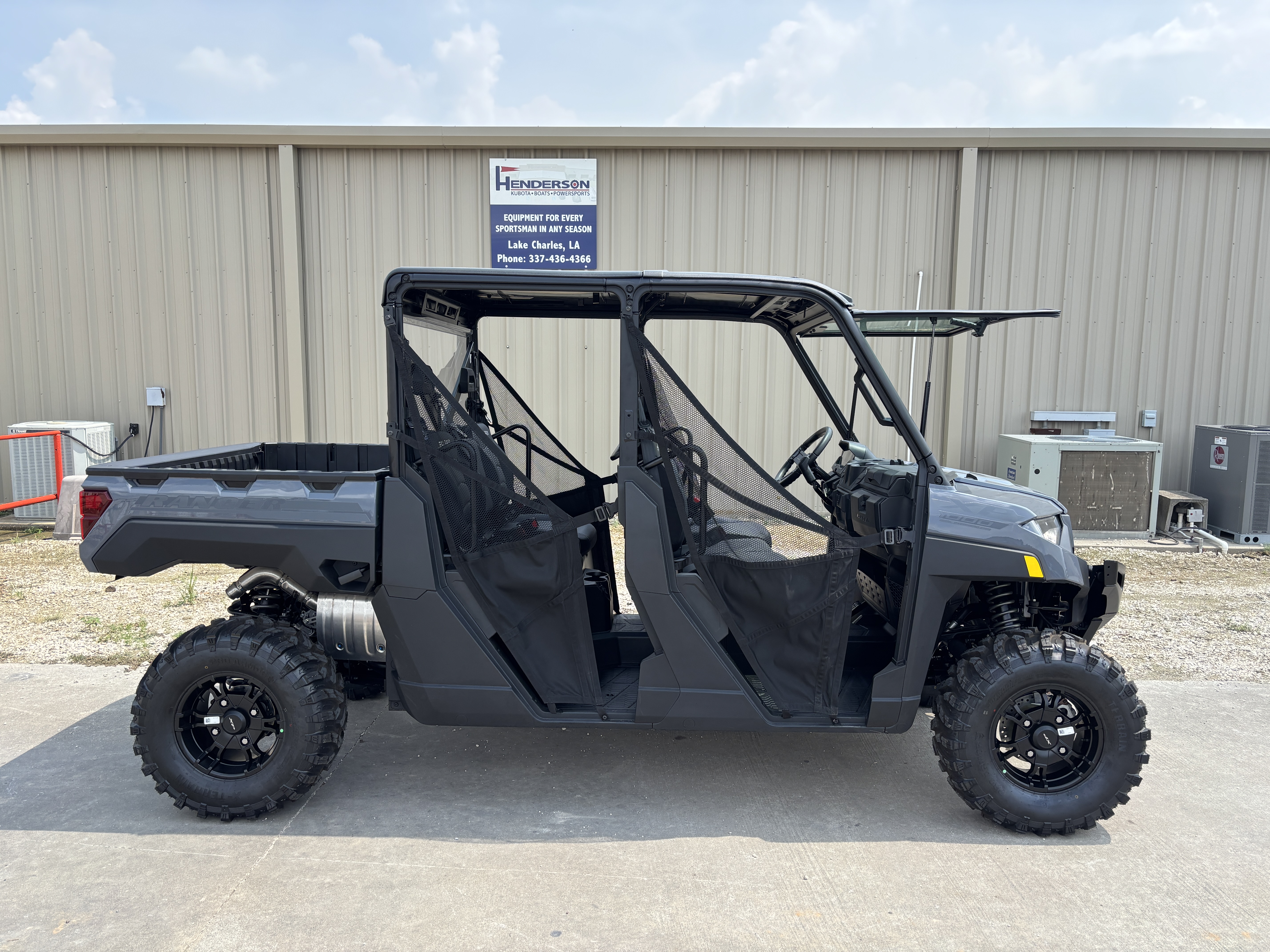2026 POLARIS Ranger Crew XP 1000 Premium Stealth Gray RTV