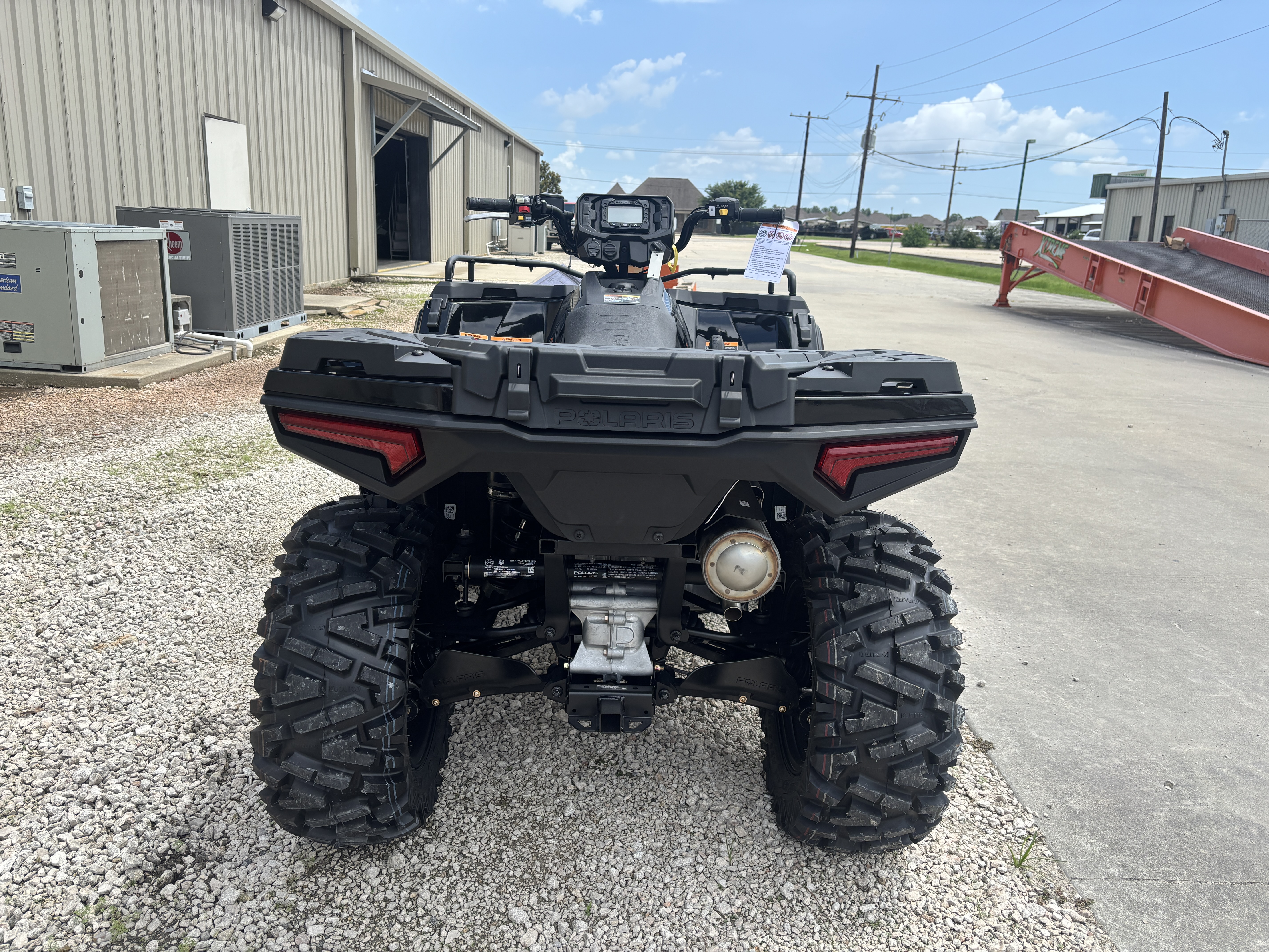 2026 POLARIS Sportsman 570 Trail Onyx Black ATV