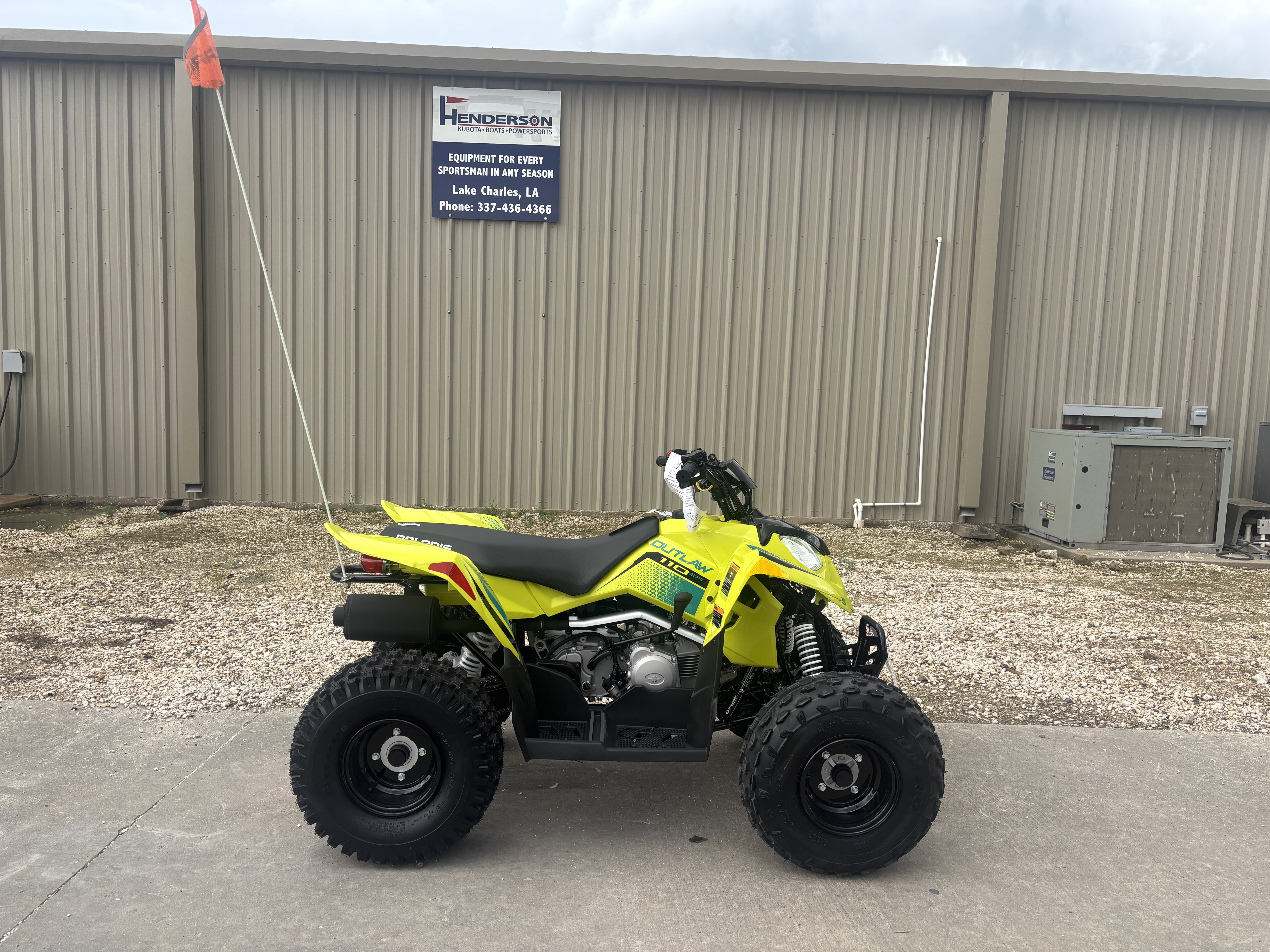 2027 POLARIS 2027 Outlaw 110 EFI Lime Squeeze ATV
