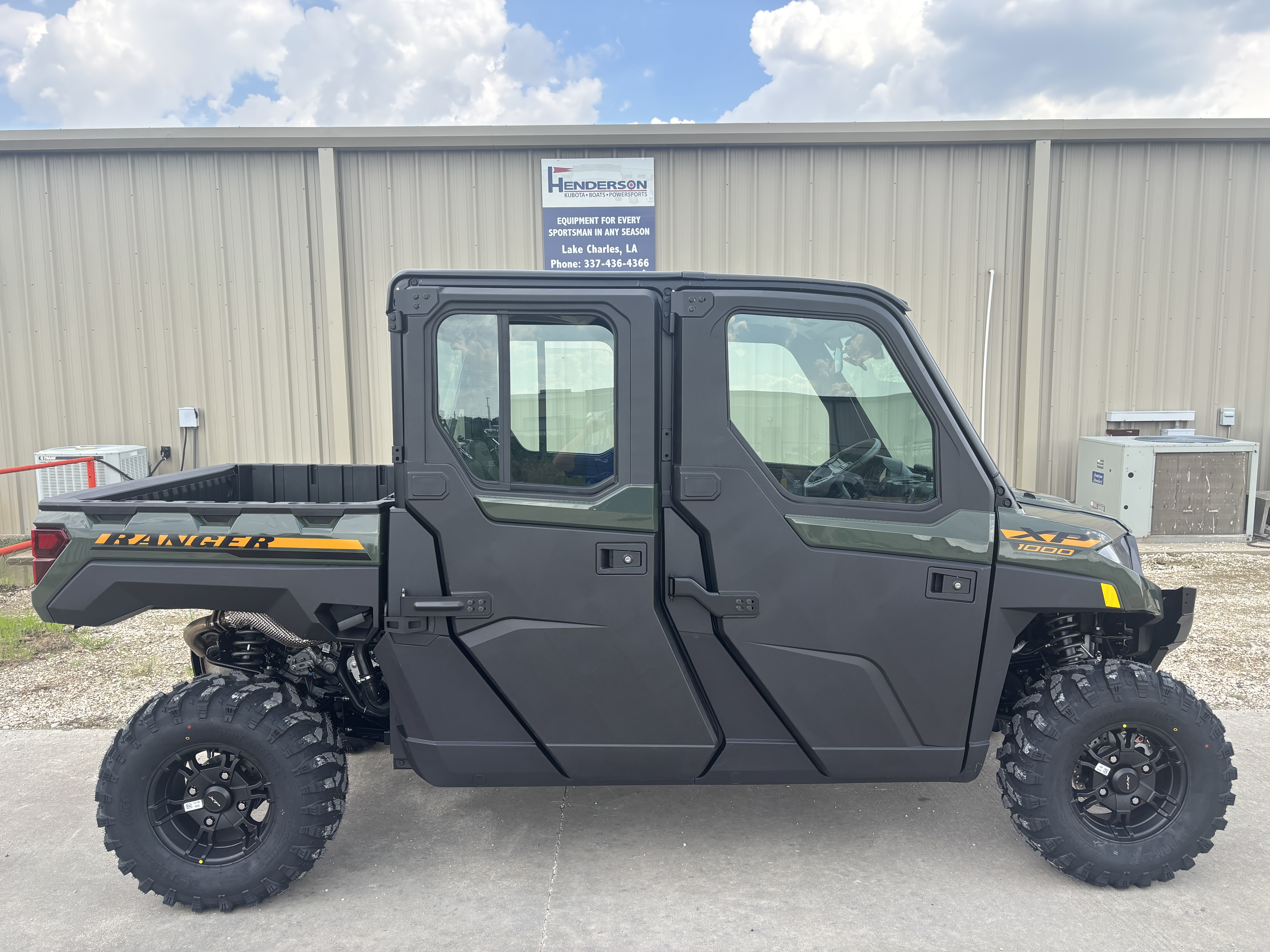 2027 POLARIS Ranger Crew XP 1000 Northstar Premium Army Green RTV
