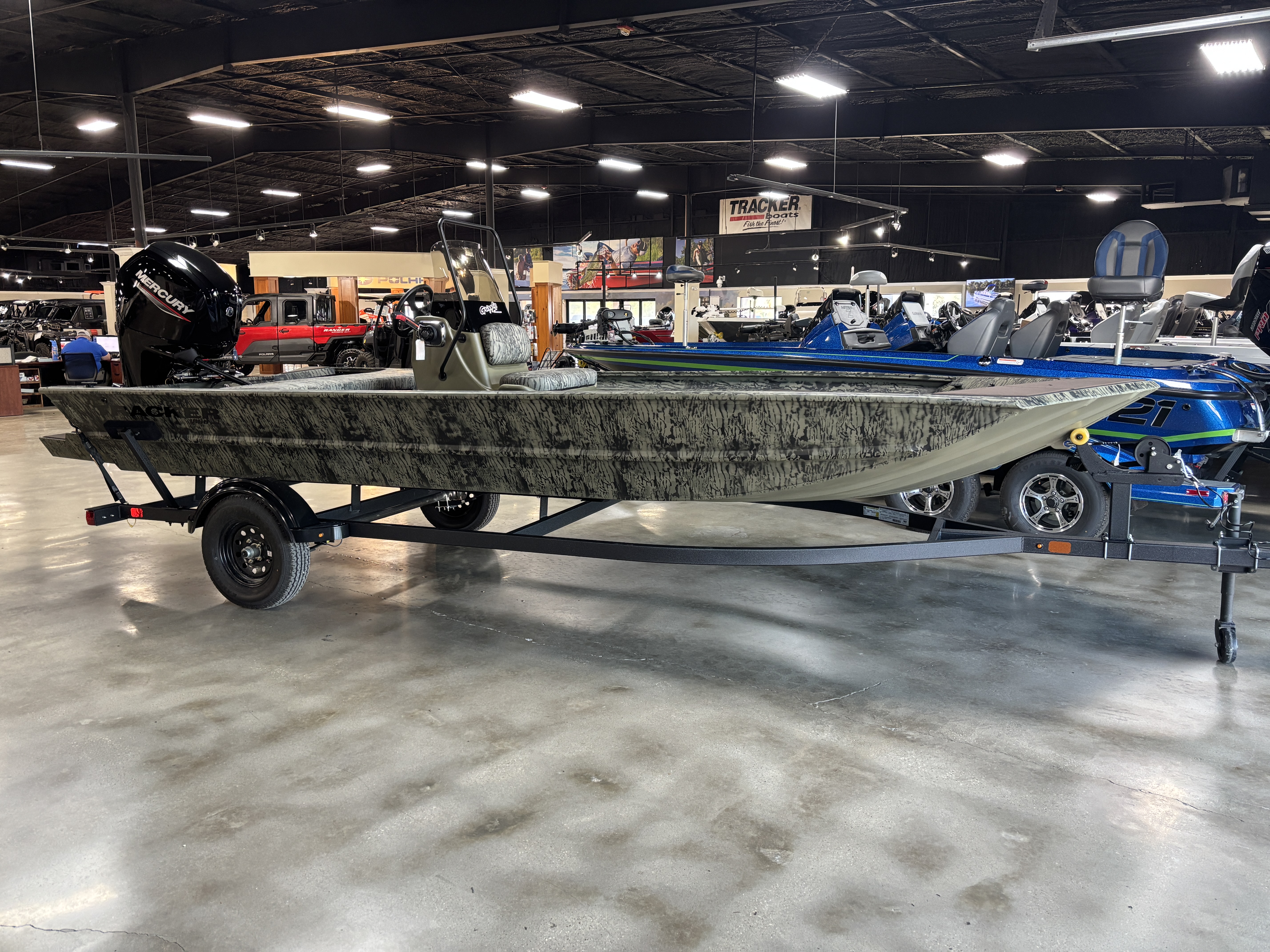 2027 Tracker Boats T1860CCY UTILITY BOAT
